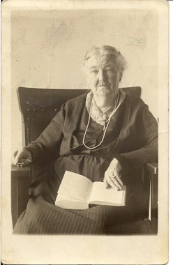 Mom Beem's Mother